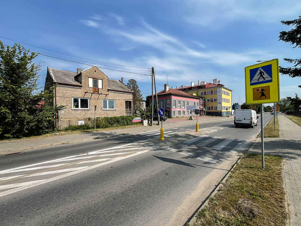 Dom w centrum Ostrowca 105m2 - działka 826m2
