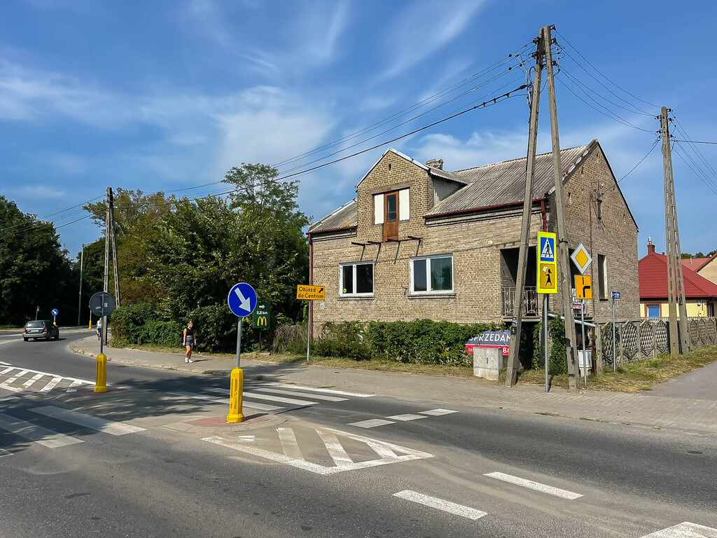 Dom w centrum Ostrowca 105m2 - działka 826m2