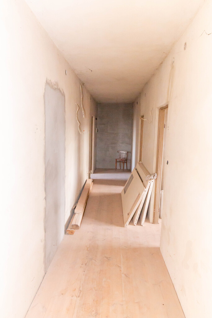 Dom 260m2, z dużym warsztatem, własny staw, 5300m2