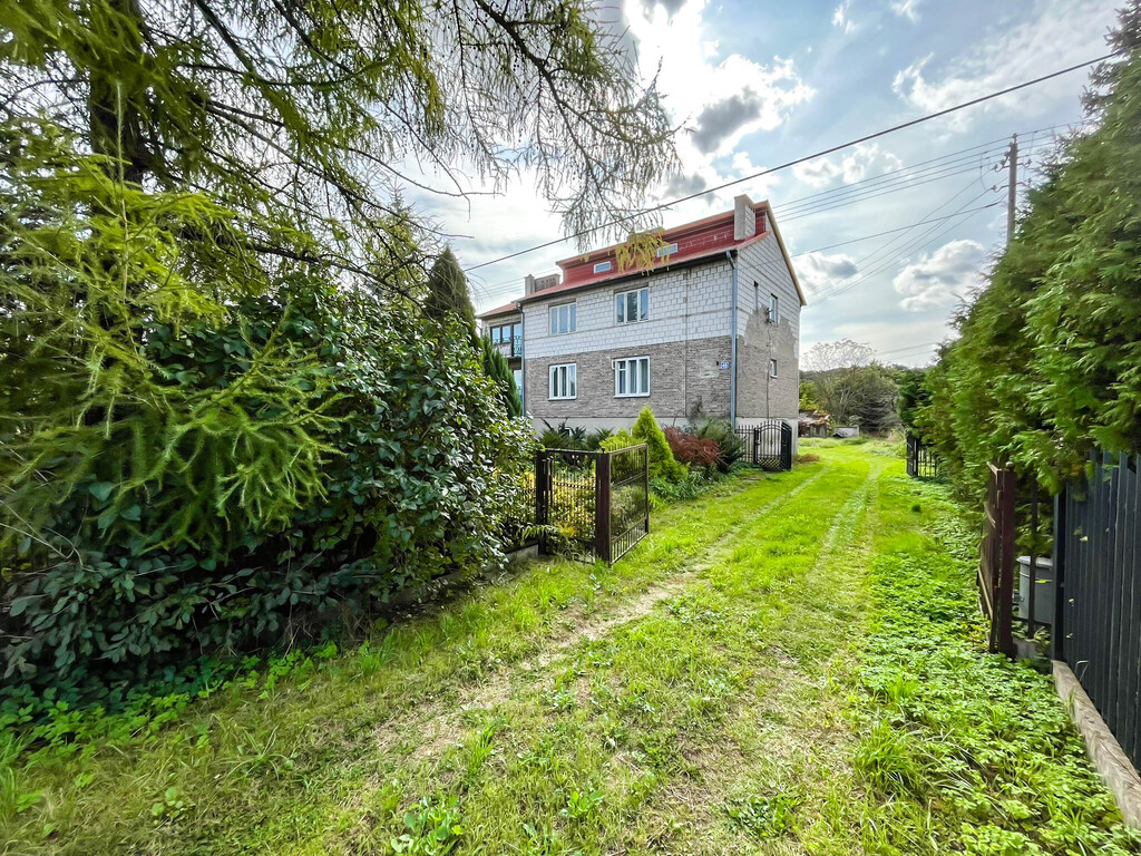 Dom 260m2, z dużym warsztatem, własny staw, 5300m2
