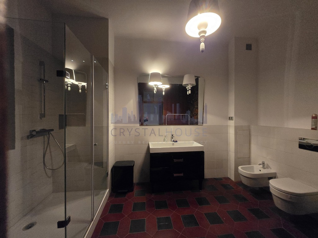 Hala Koszyki apartament w zabytkowej kamienicy