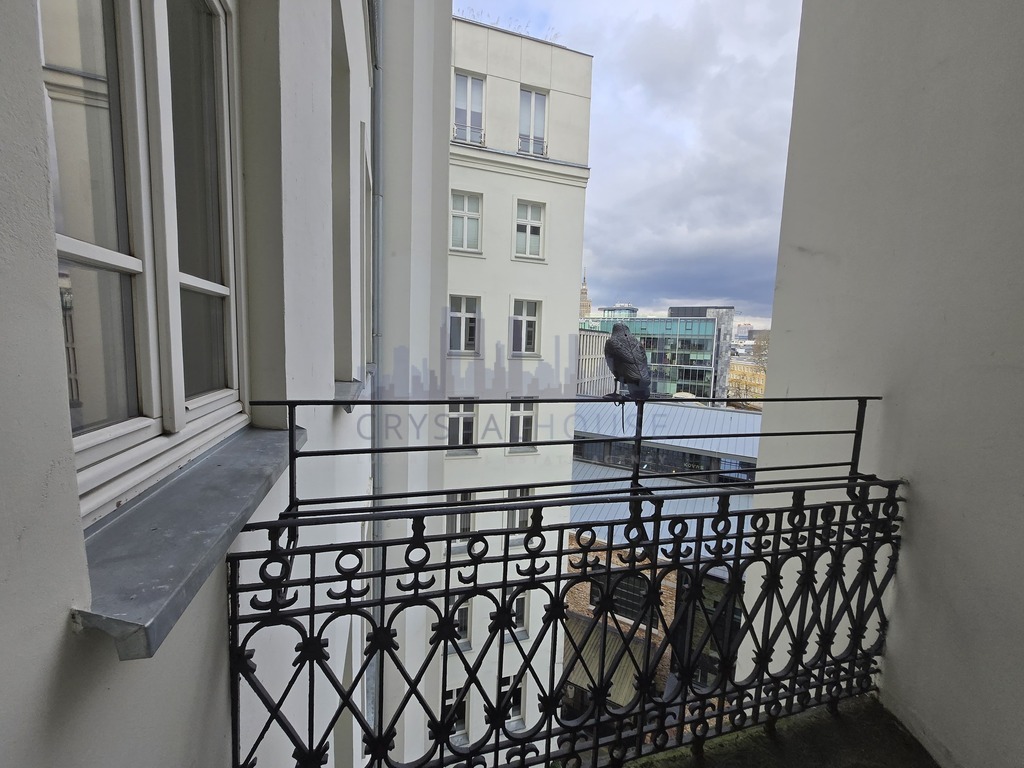 Hala Koszyki apartament w zabytkowej kamienicy
