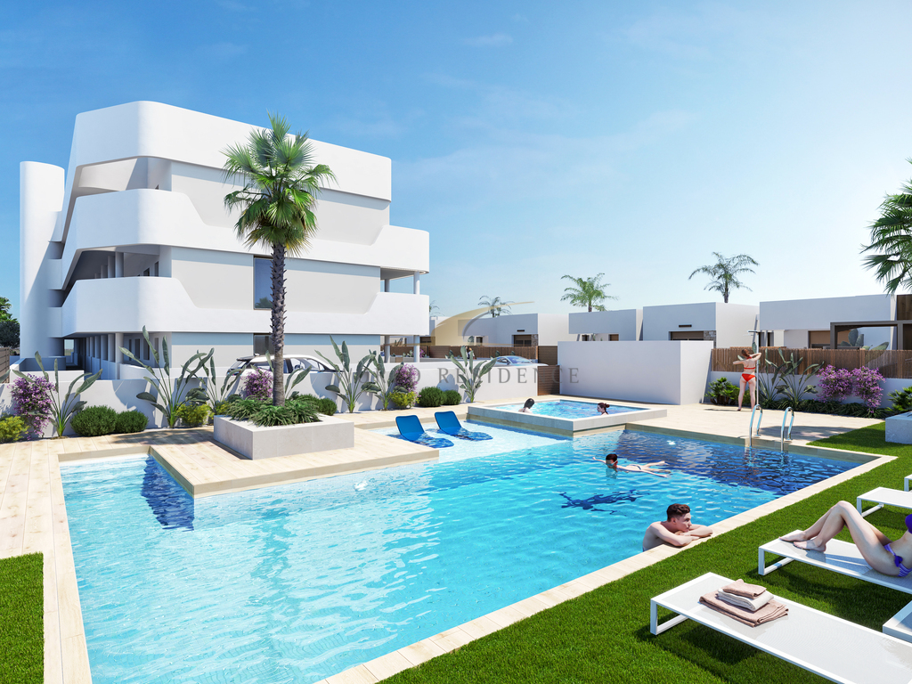 Apartamenty przy polu golfowym w Los Alcázares