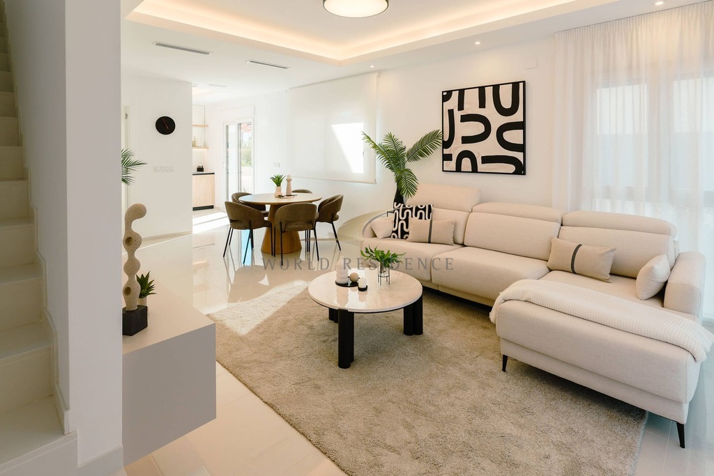 Villa bliźniacza z basenem w Ciudad Quesada