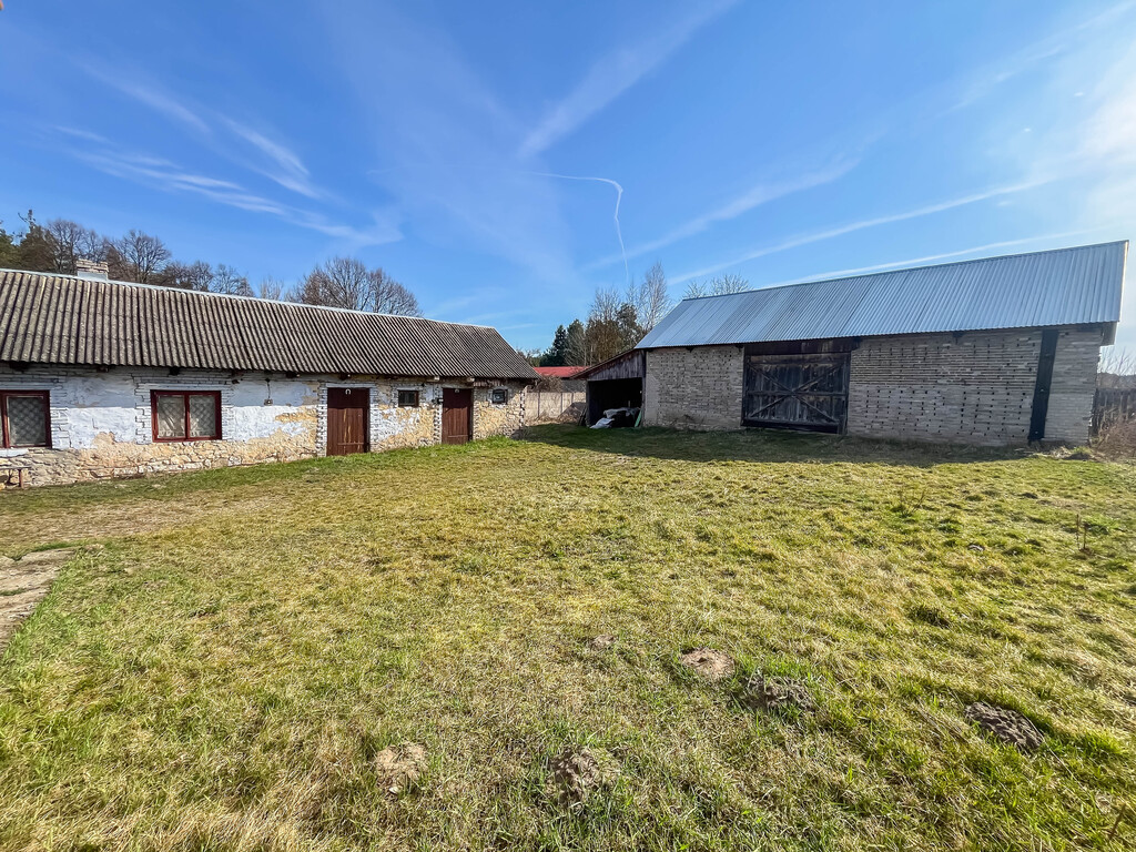 Dom 100,5m2 + działka 0,99ha w Podgórzu