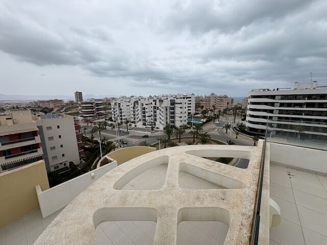 Penthouse z obszernym tarasem Alicante okolice