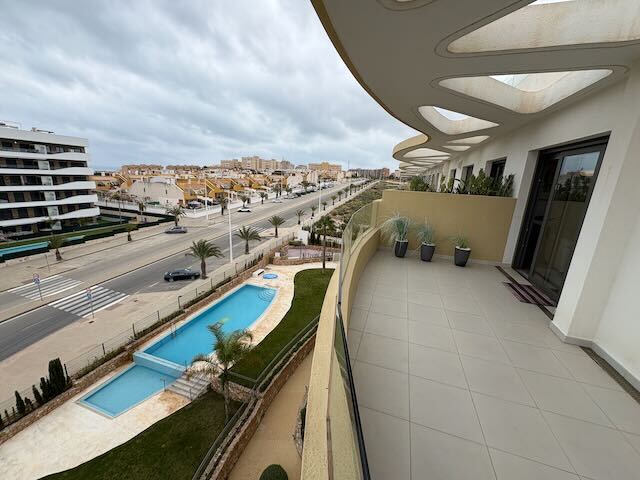 Penthouse z obszernym tarasem Alicante okolice