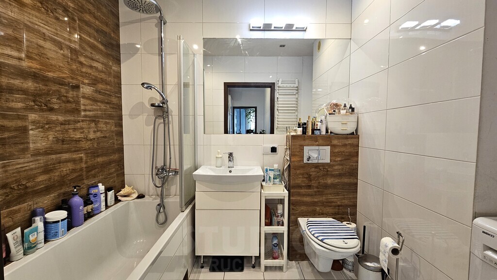 Chełmońskiego ogród 130 m2, 2 pok. 52 m2, taras