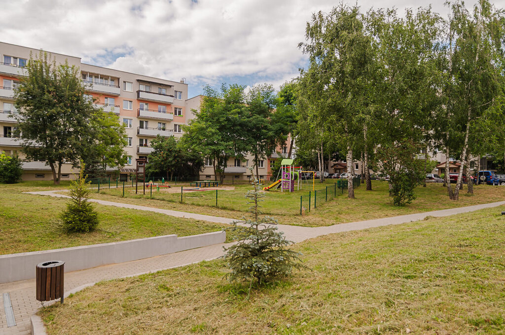 Mieszkanie wschód i zachód – Baczyńskiego