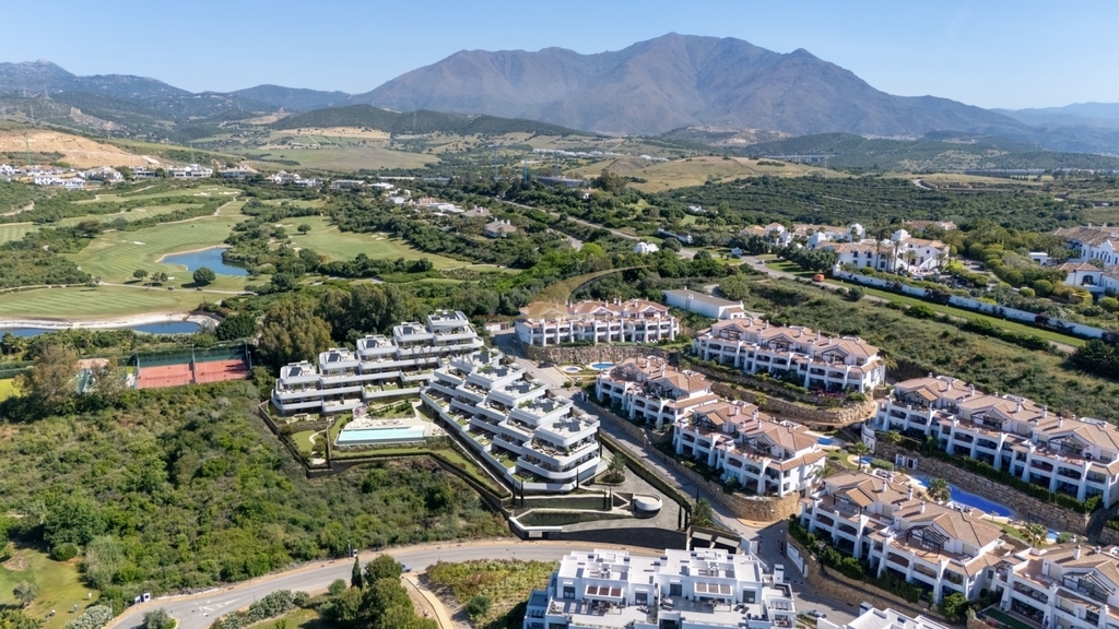Apartamenty z widokiem na morze przy polu golfowym