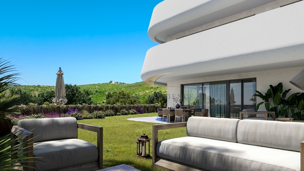 Apartamenty z widokiem na morze przy polu golfowym