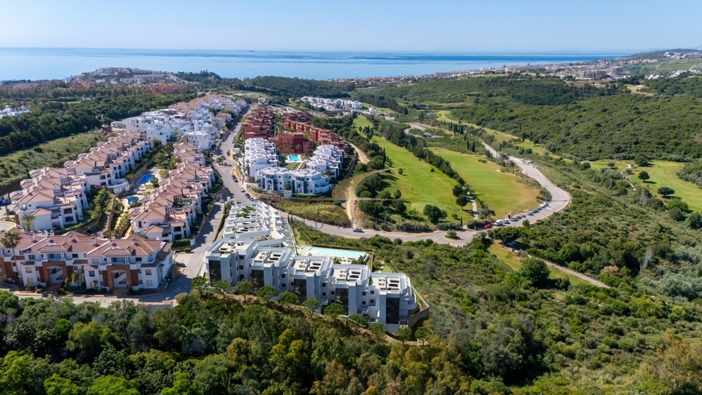 Apartamenty z widokiem na morze przy polu golfowym