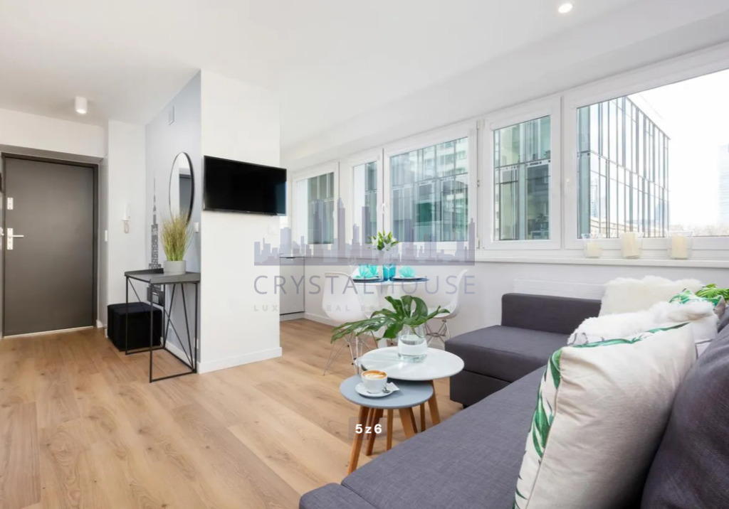 Elegancko Wyposażony Apartament w Ścisłym Centrum