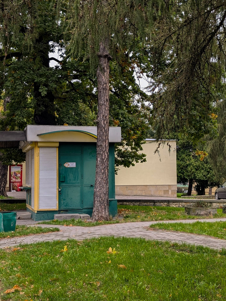 2 kioski handlowe w Bystrzycy Kłodzkiej