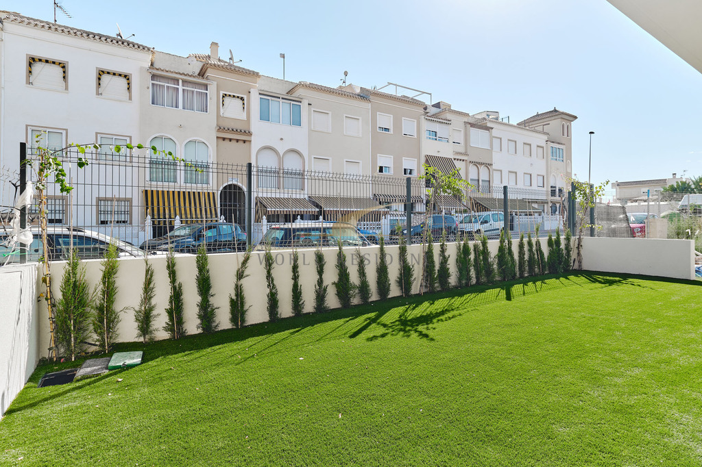 Ekskluzywne apartamenty przy morzu w Torrevieja