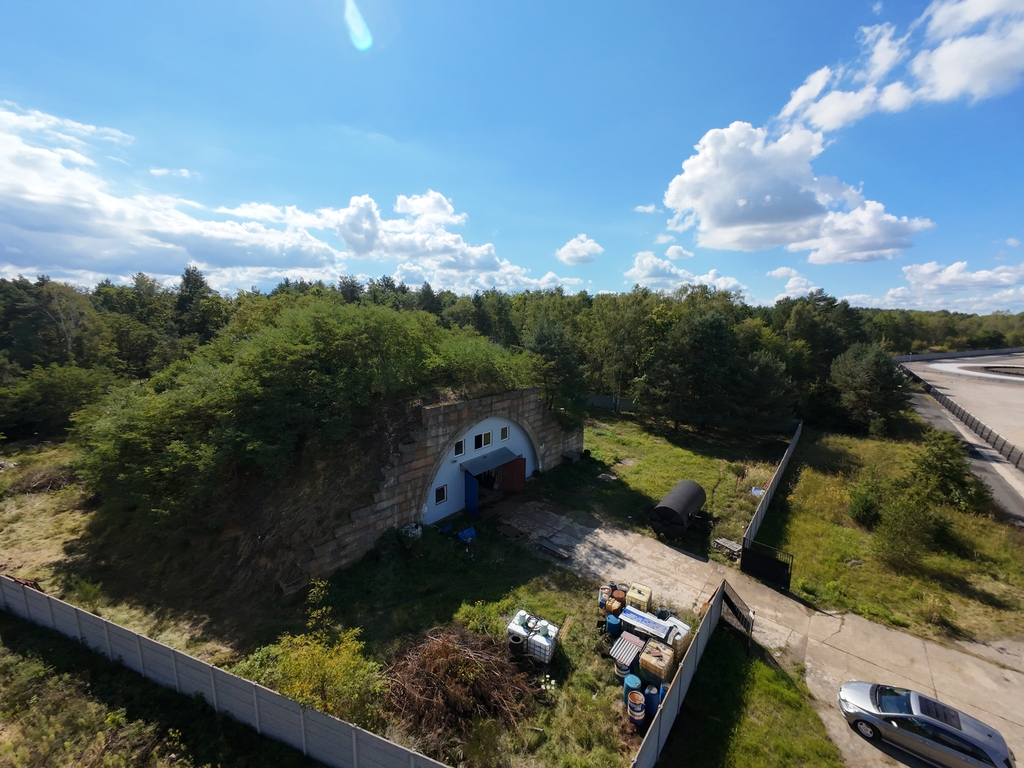 Obiekt pod działalność, 365 m², działka 0,426 ha!
