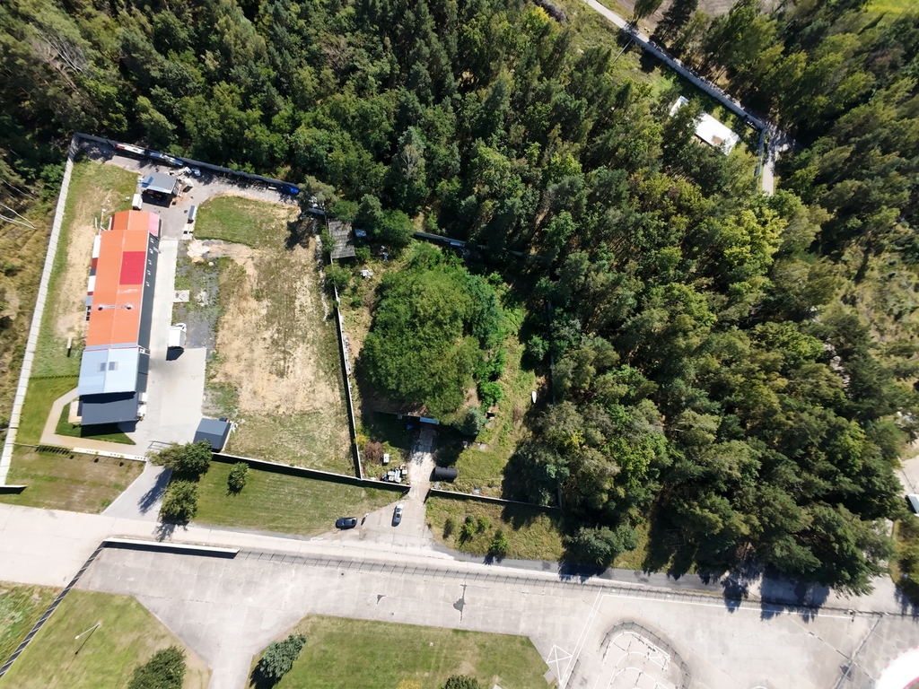 Obiekt pod działalność, 365 m², działka 0,426 ha!