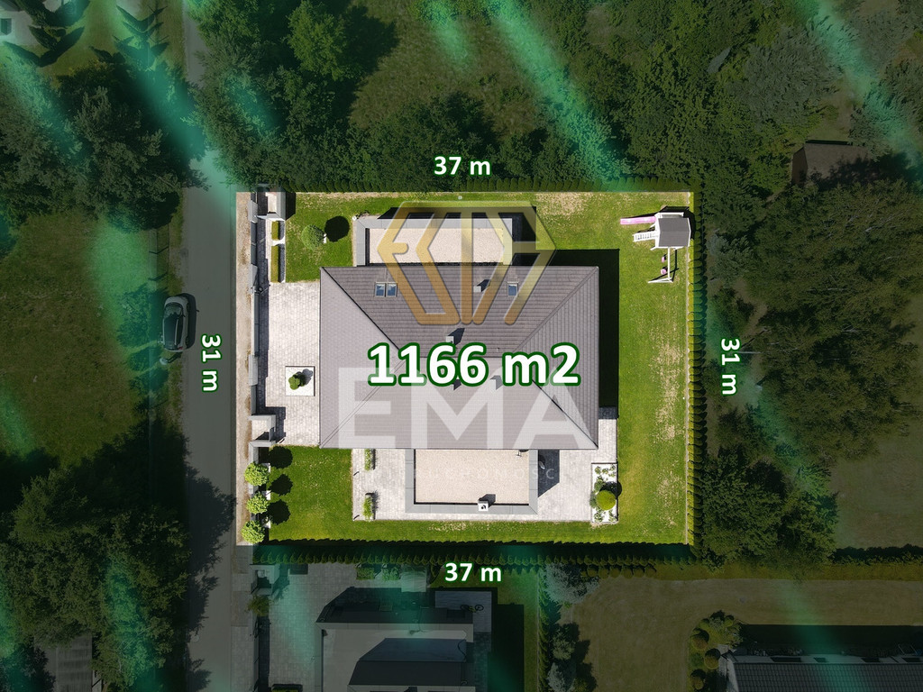 Ekskluzywny dom parterowy / Wierzchowisko