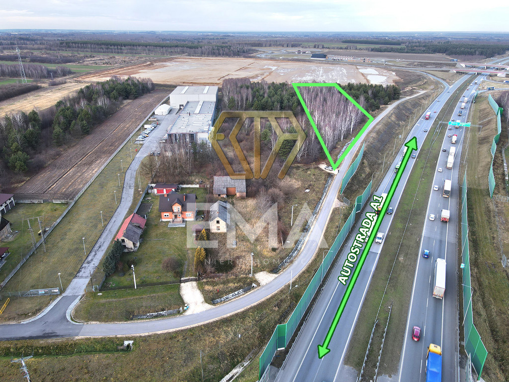 Działka na sprzedaż blisko autostrady Szarlejka