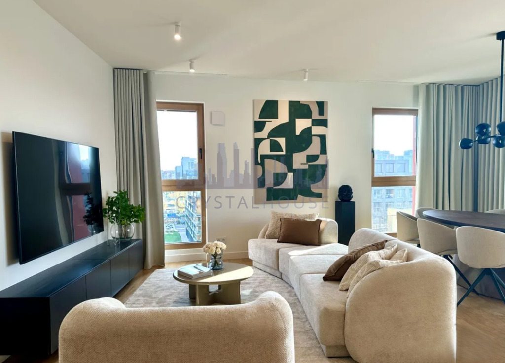Elegancki apartament w Towarowa Square