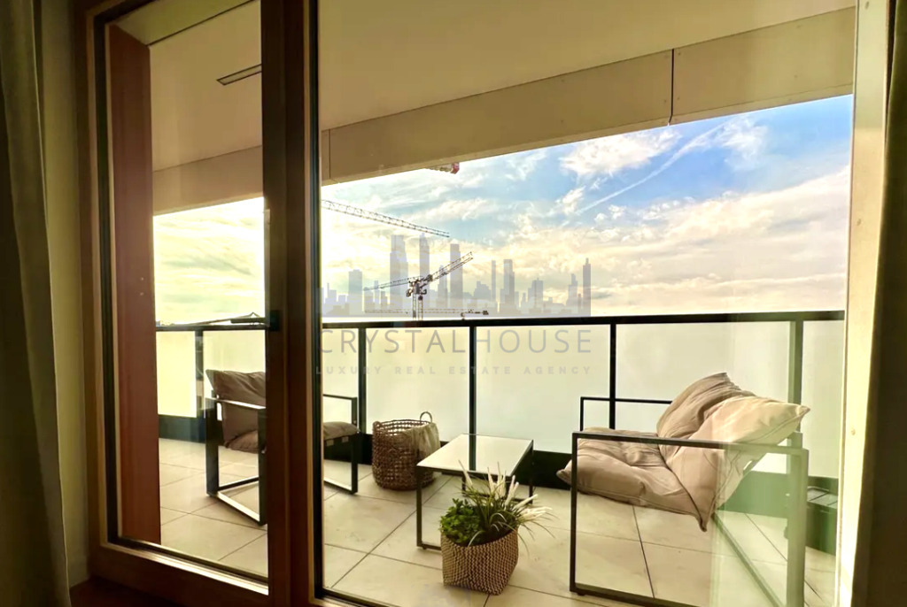 Elegancki apartament w Towarowa Square