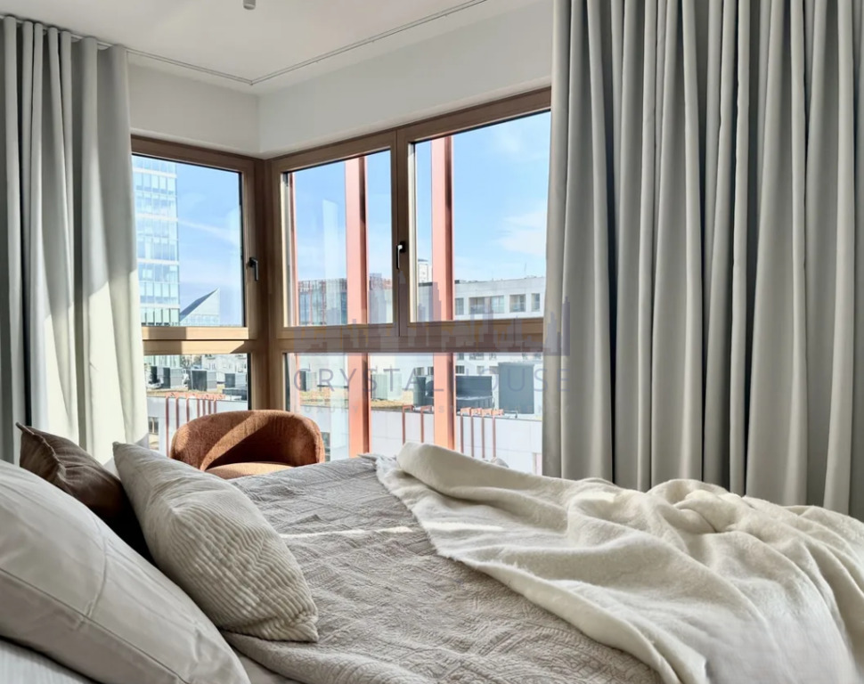Elegancki apartament w Towarowa Square