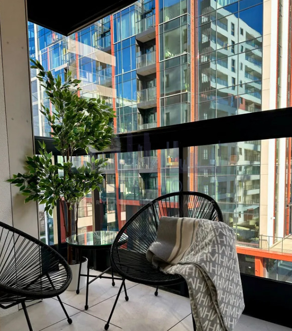 Apartament w Towarowa Square | 3 lub 4 pokoje