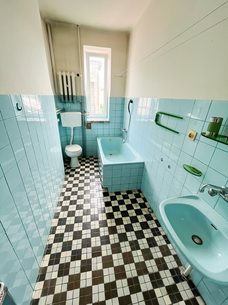 Dom 135m2 + garaż, działka 413m2 - ul. Kasztanowa