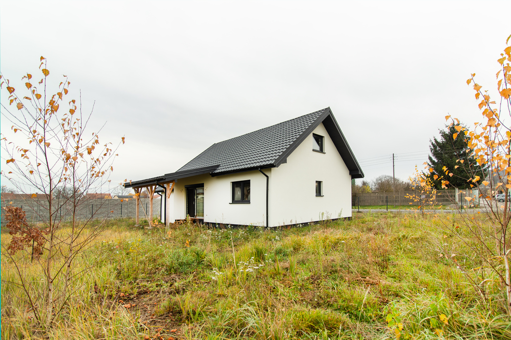 Nowoczesny dom 96m² z pompą ciepła blisko jeziora