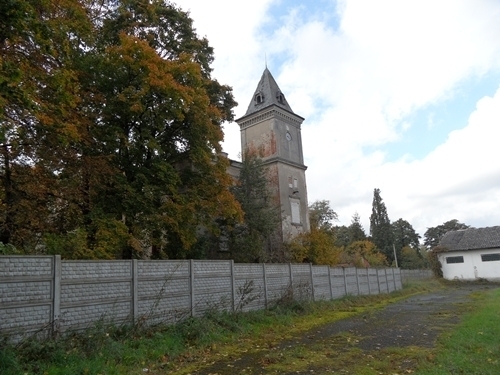 Pałac Wierzbięcin,gm.Nowogard,park-do remontu