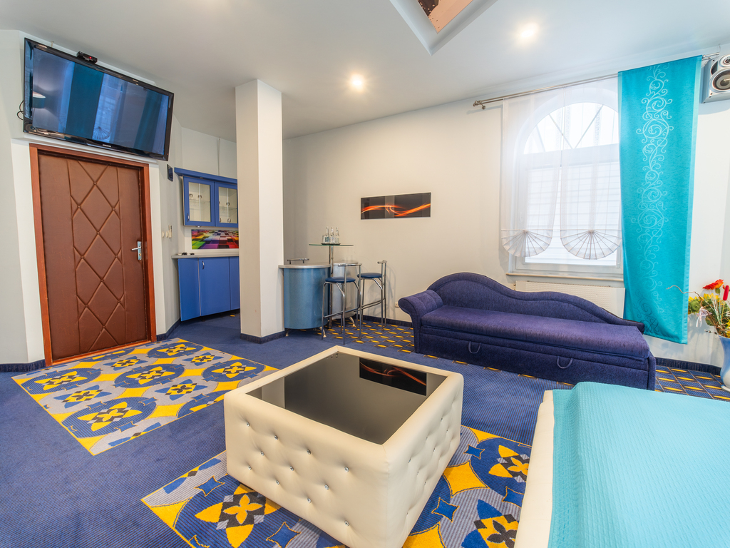 HOTEL + CENTRUM EVENTOWE | 36 POKOI | 80 MIEJSC