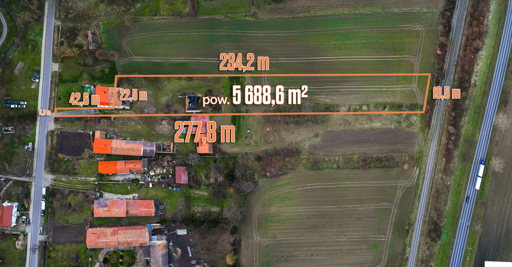 Duża działka 0,55ha +budynek gospodarczy 210m2