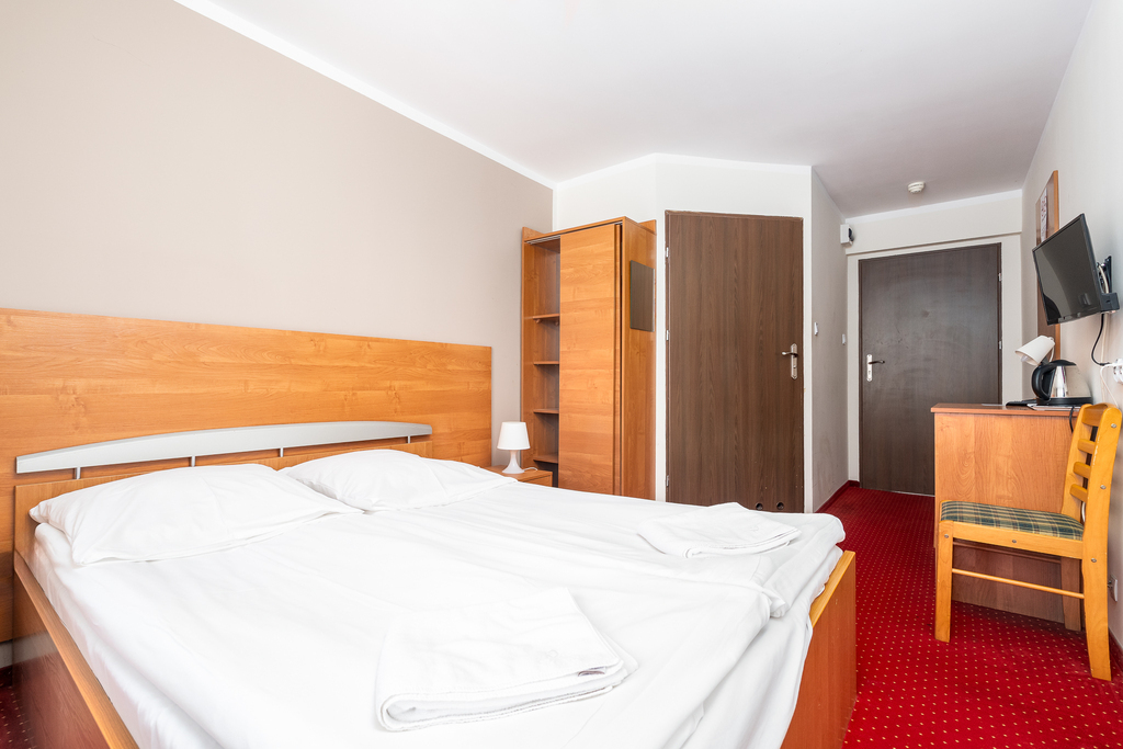 Motel „POLONUS” – Morzyczyn nad Jeziorem Miedwie
