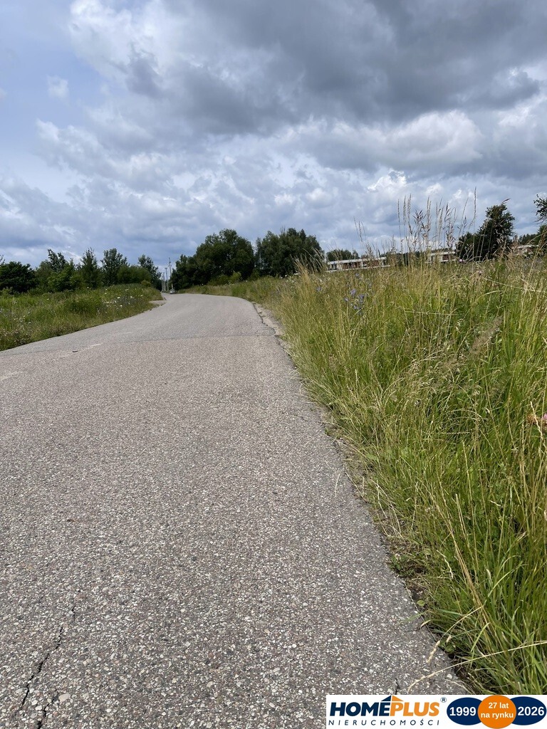 Działka 10 244 m² zabudowa mieszkaniowa i usługi