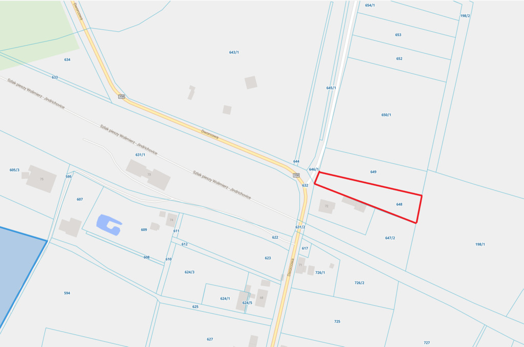 Działka budowlana w otoczeniu gór