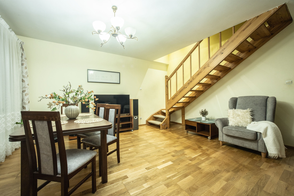 Przestrzeń jak dom | 93 m² | 2 poziomy