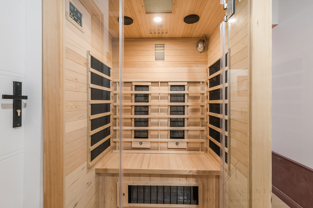 GOTOWIEC INWESTYCYJNY – 8 POKOI - sauna