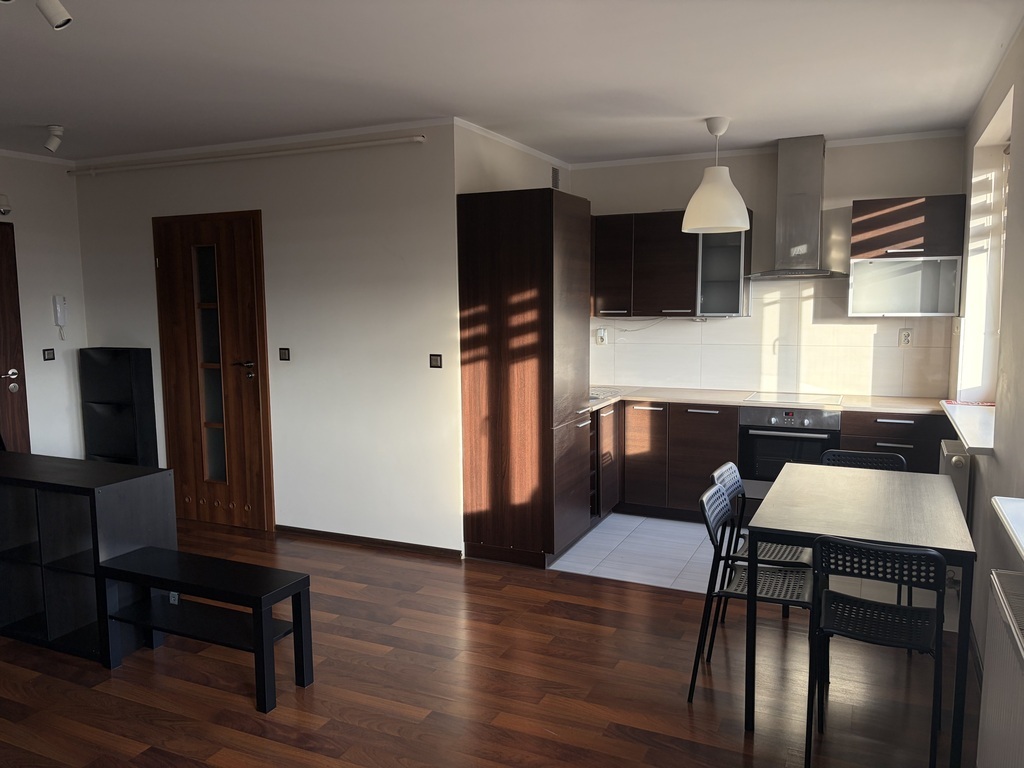 Kameralna, słoneczna kawalerka 35,42 m² | 2 piętro