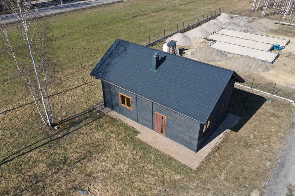 Dom do wykończenia - 120 m². Duża działka.
