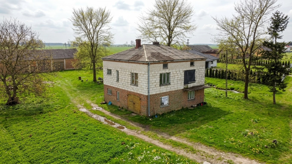 Stare siedlisko 37,5 ara | dom i stodoła