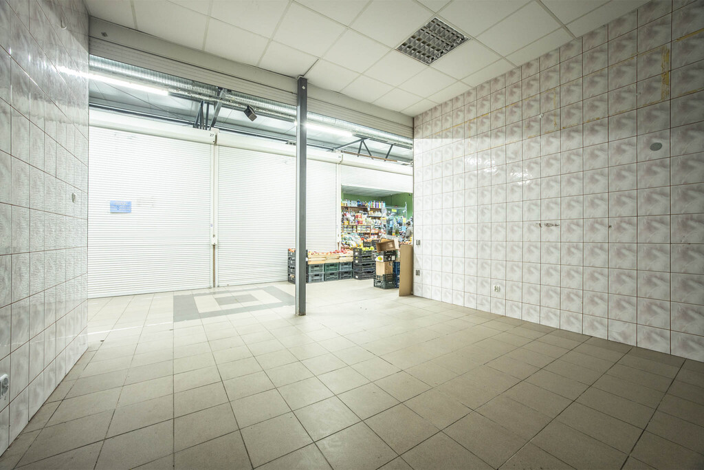 Lokal usługowy czeka na Twój biznes