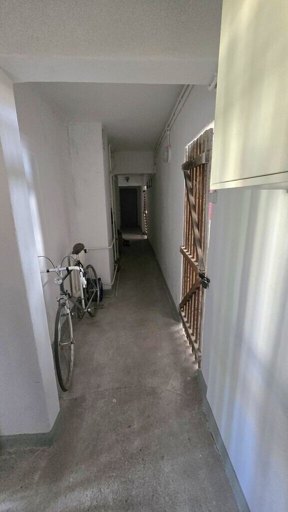 3. pokoje + 18m2 strych, po remoncie, przy Hanza