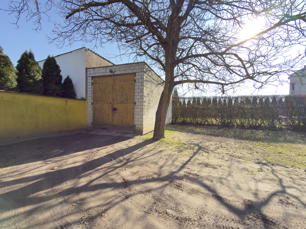 Dom parterowy z garażem – Pniewy
