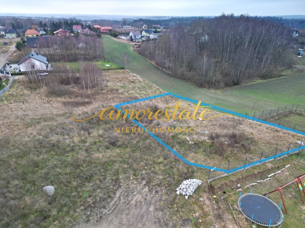 Działka w Małkowie pod dom jednorodzinny.