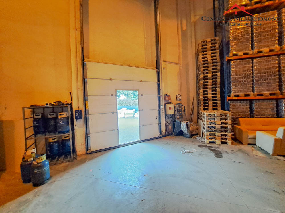 Hala, 400m2, Mokre
