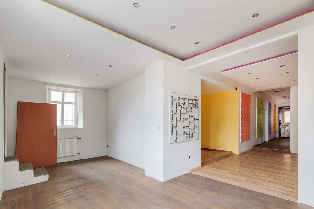 Loft czy biznes? Aż 95 m² na parterze! Czynsz 150