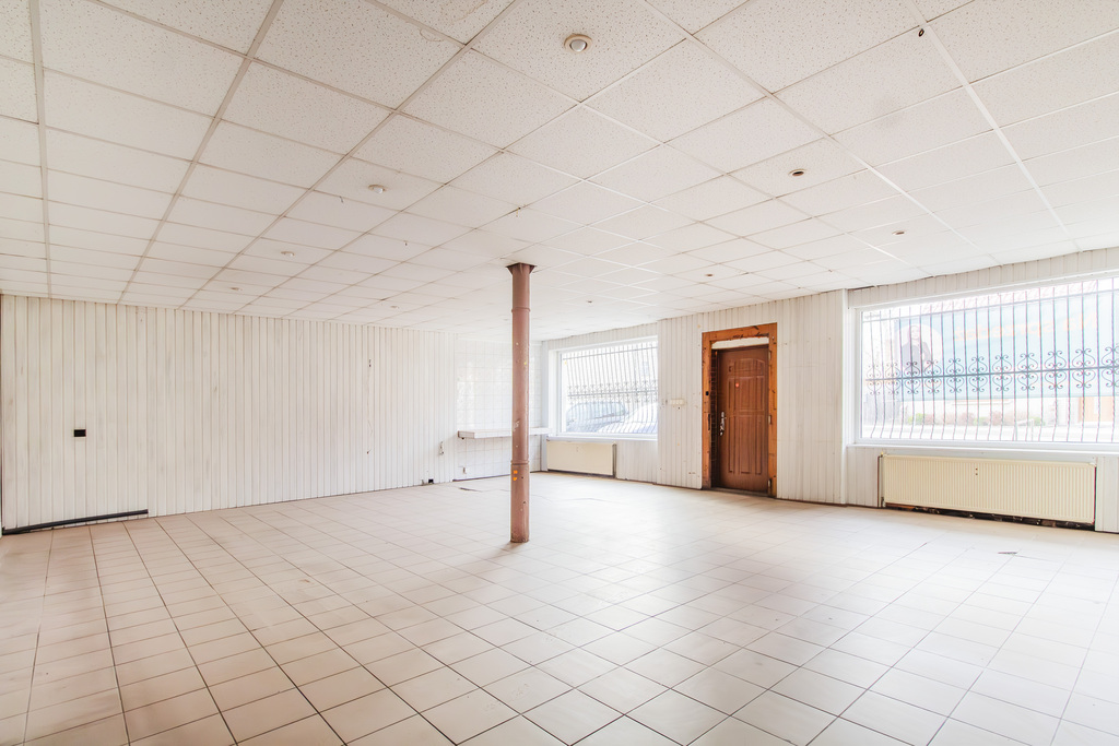 Twój biznes, 110 m² i 4 własne miejsca na auta!