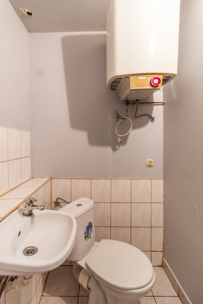 Twój biznes, 110 m² i 4 własne miejsca na auta!