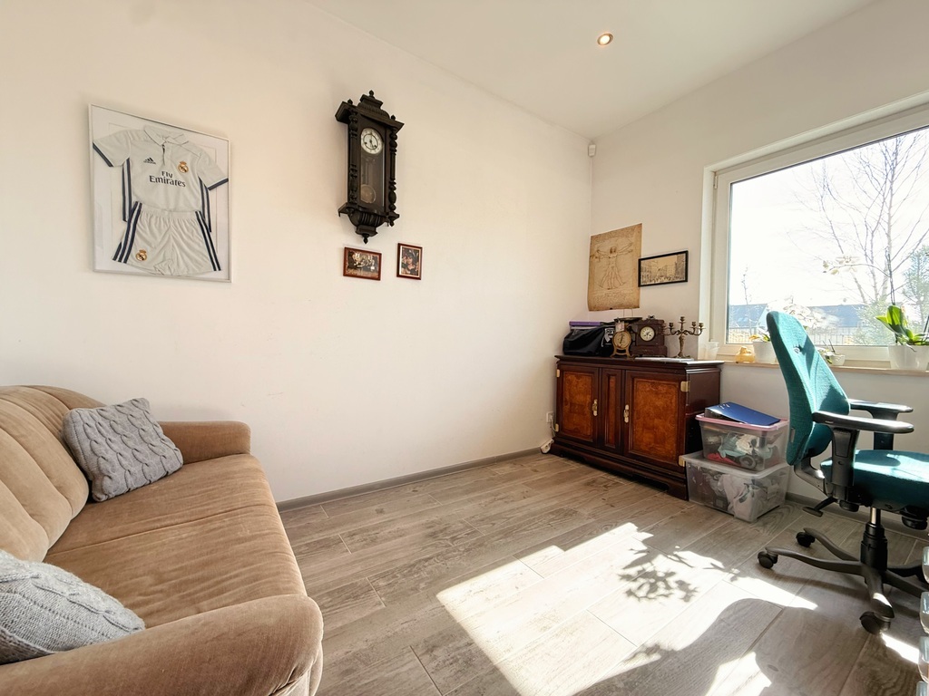 Parterowy dom 110 m², 4-pok., ogród, garaż | Dobra