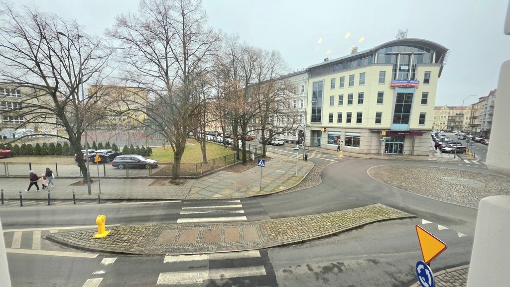 Centrum, I piętro, miejsce parkingowe